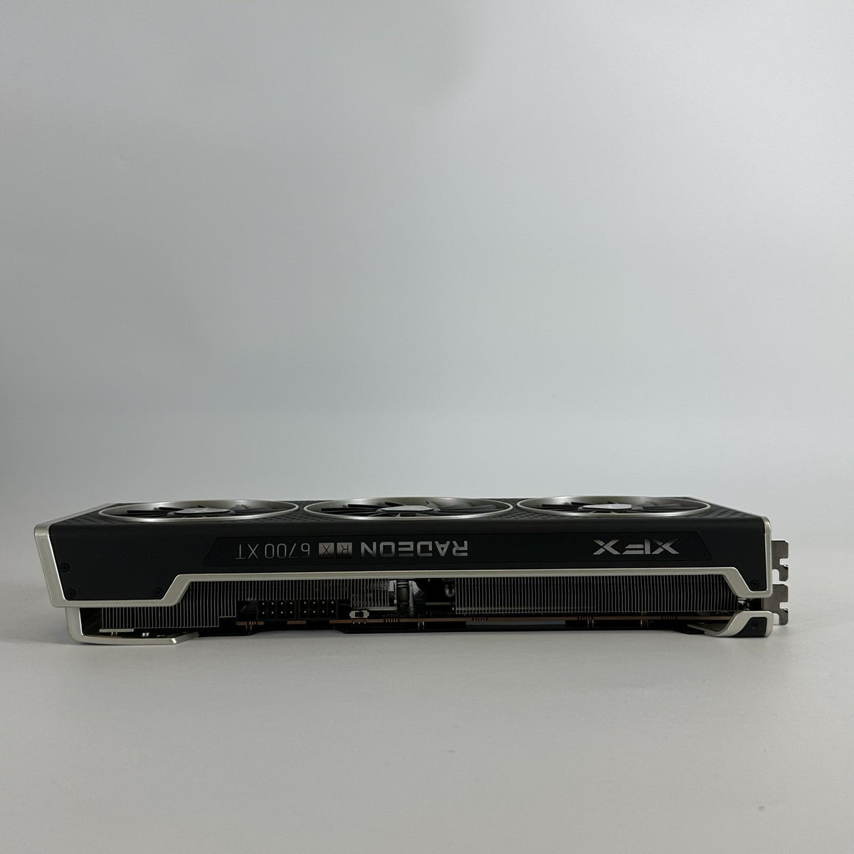 AMD Radeon RX 6700 XT 12GB RAM