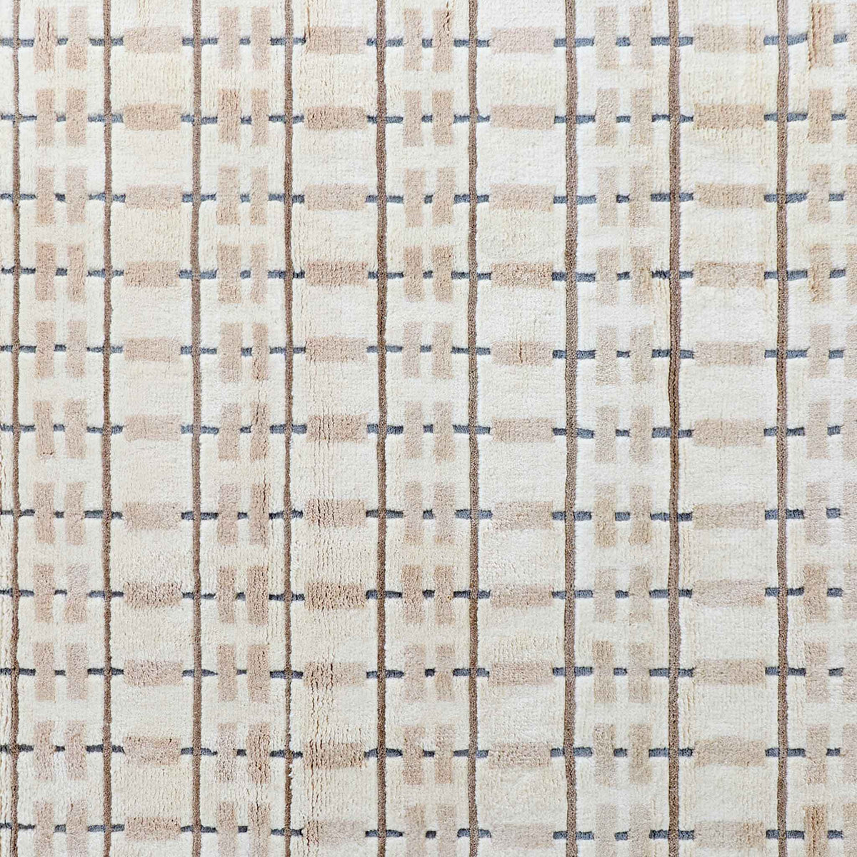 Mila Hand-Knotted Area Rug