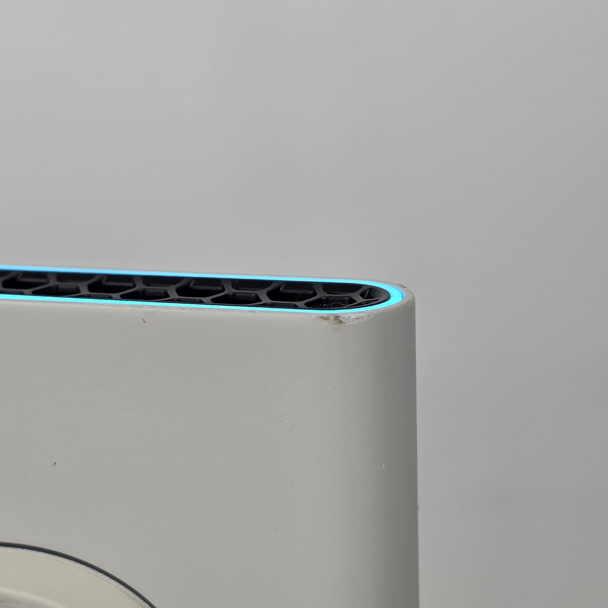 Dell Alienware X16 R2 Silver 2.3 GHz Intel Core Ultra 9 32GB RAM 1TB