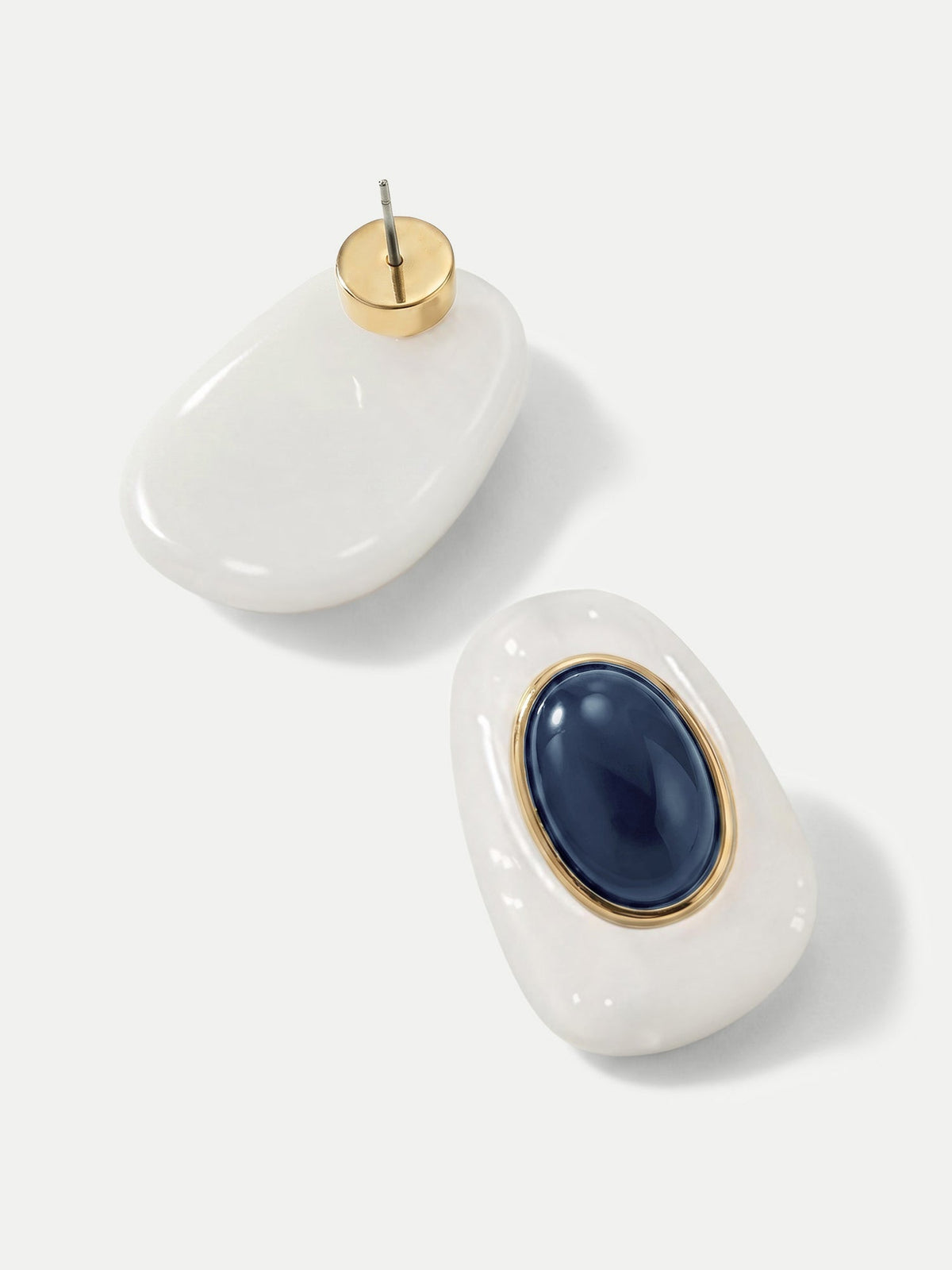 Tiger’s Eye Cabochon Earring