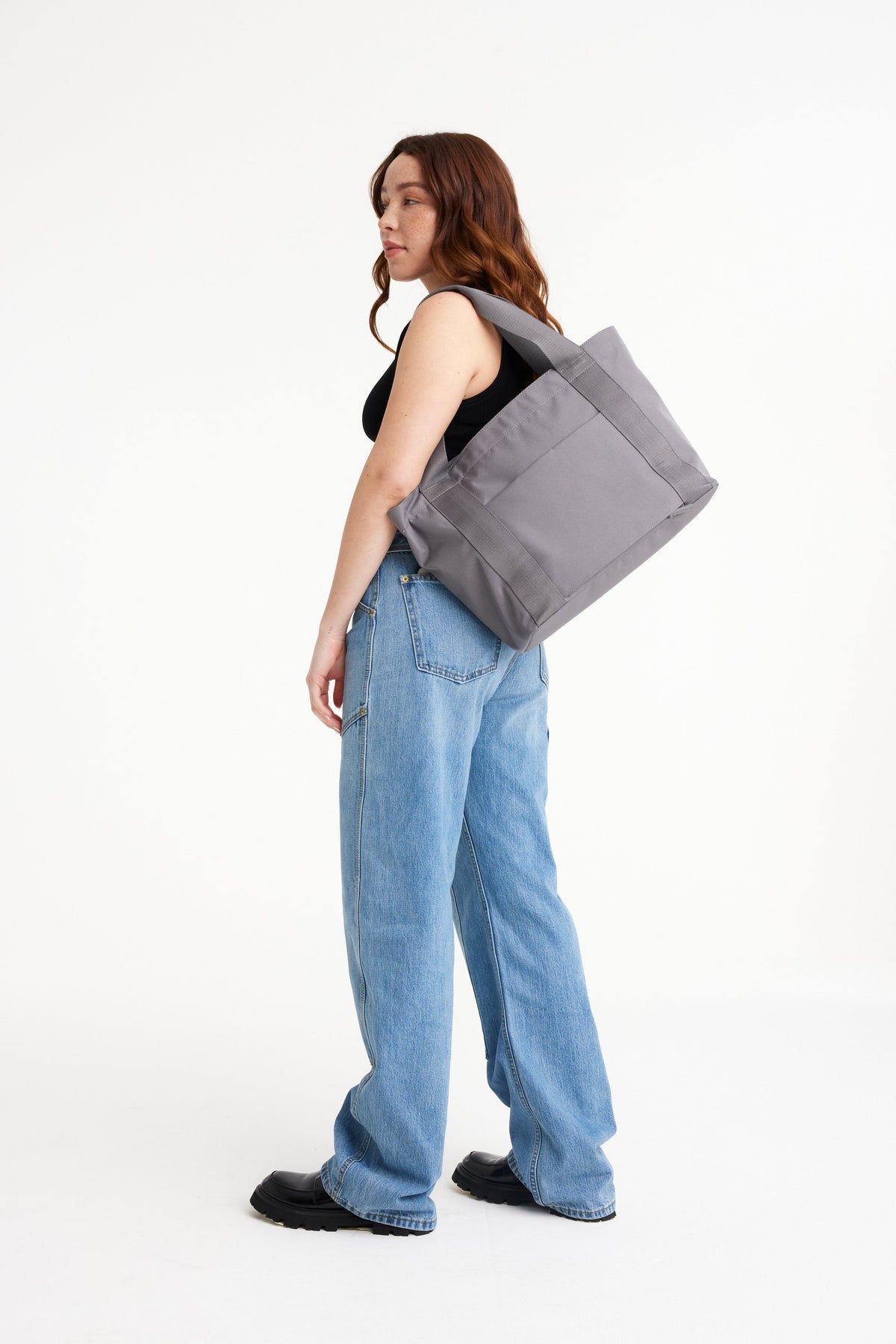 Resale The BÉISics Tote in Grey