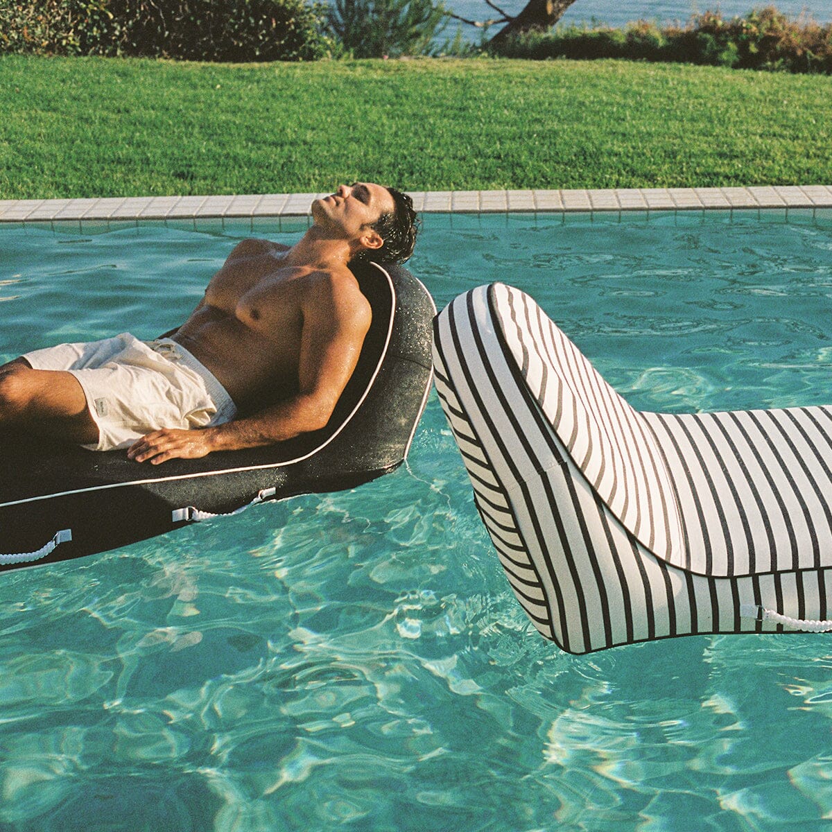 The Pool Lounger