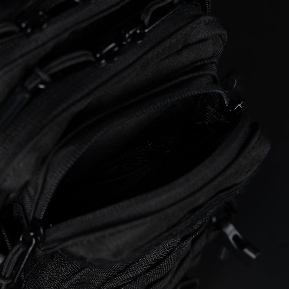 3L Collector's Pak Alpha Black (SOLD OUT) Not Restocking