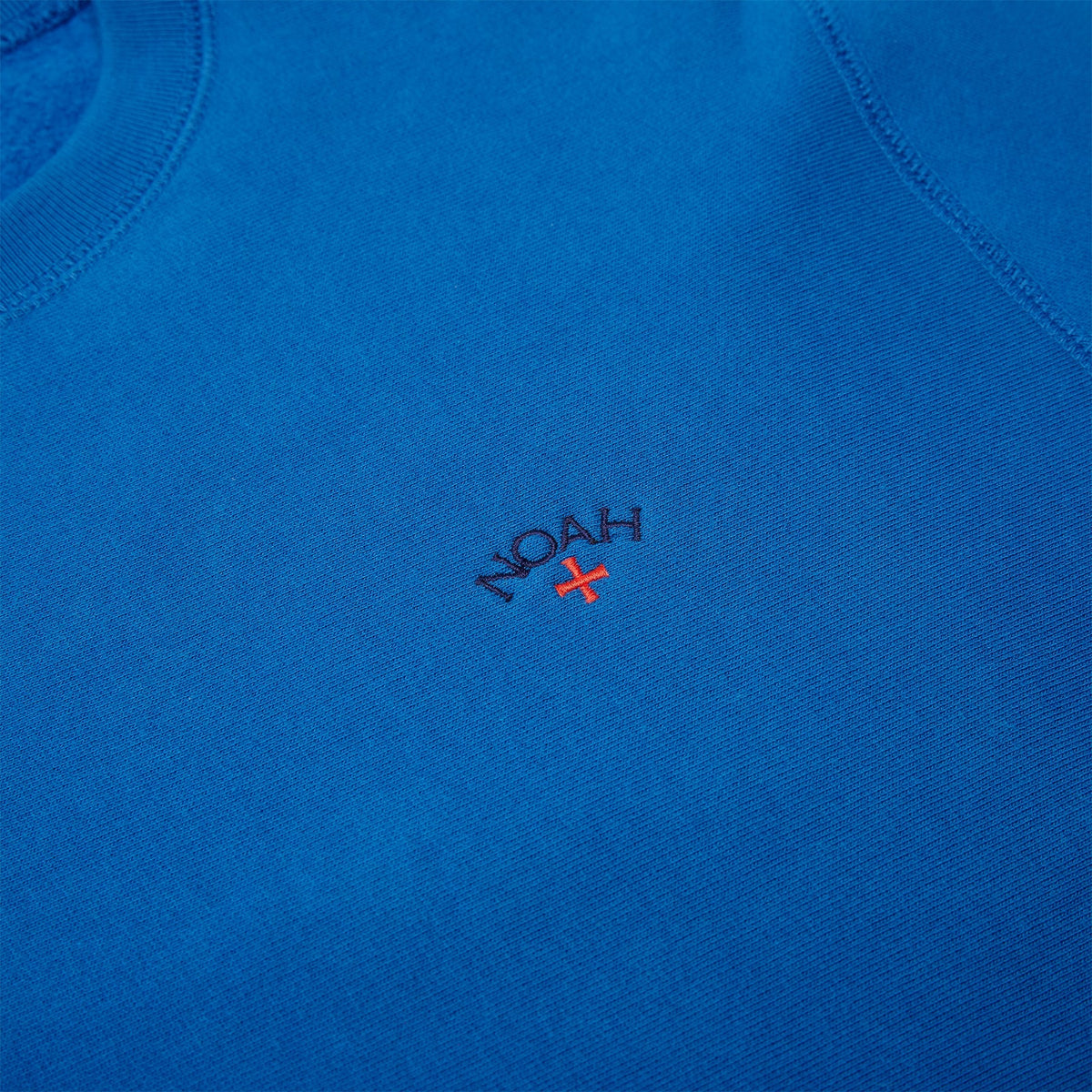 Noah Classic Crewneck (Cobalt)