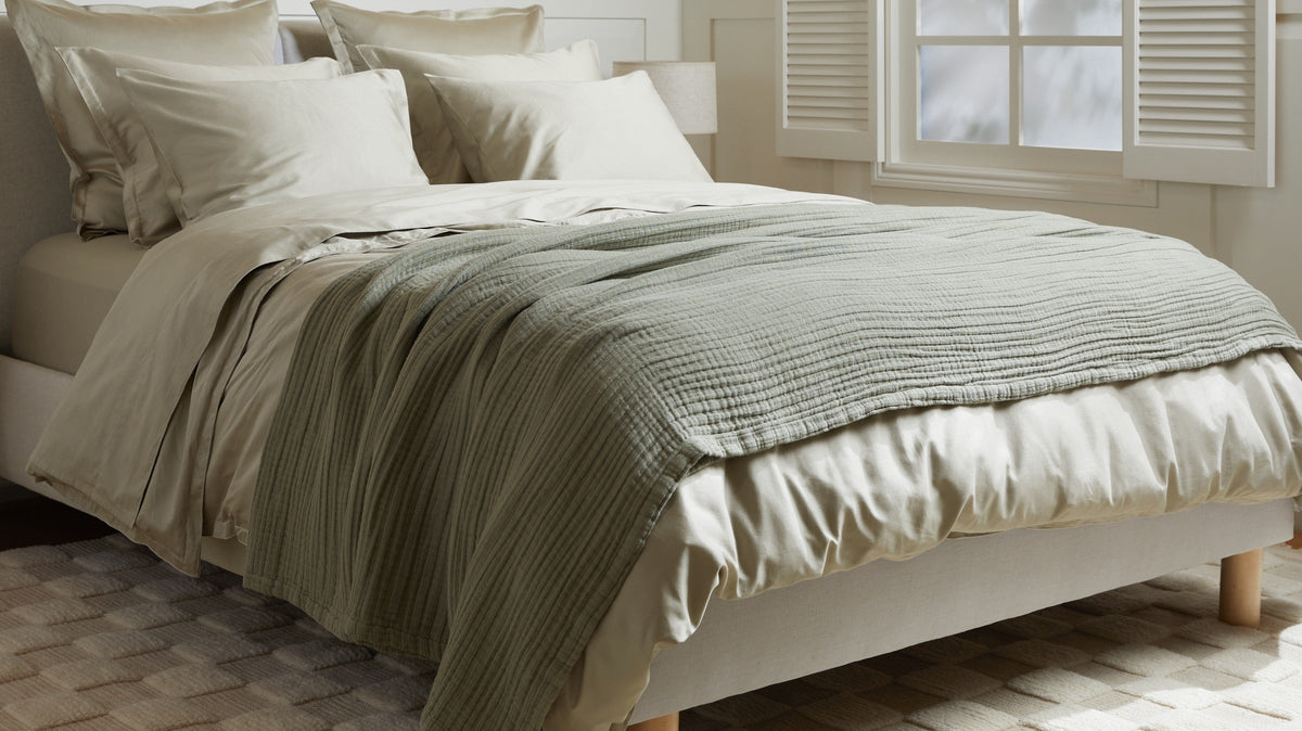 Cloud Linen Gauze Bed Blanket - FINAL SALE (Moss)