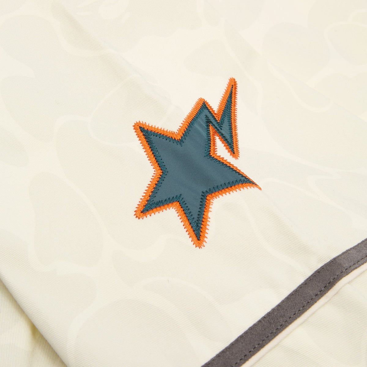 A Bathing Ape Solid Camo Multi Logo Baseball Ss Shirt M (Ivory)