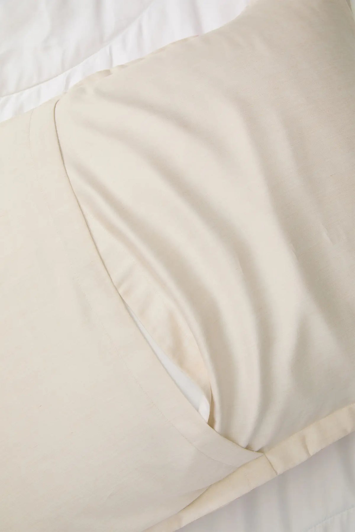 Breeze Shams