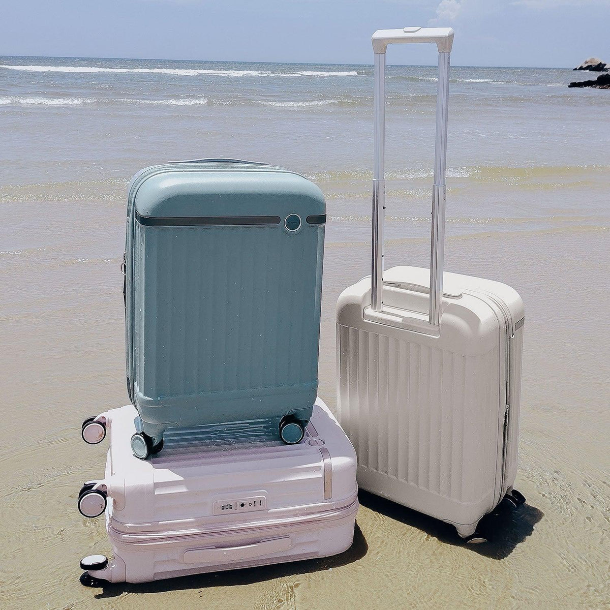 Roamer 20" Carry On