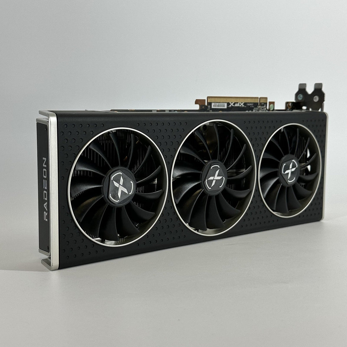 AMD Radeon RX 6700 XT 12GB RAM