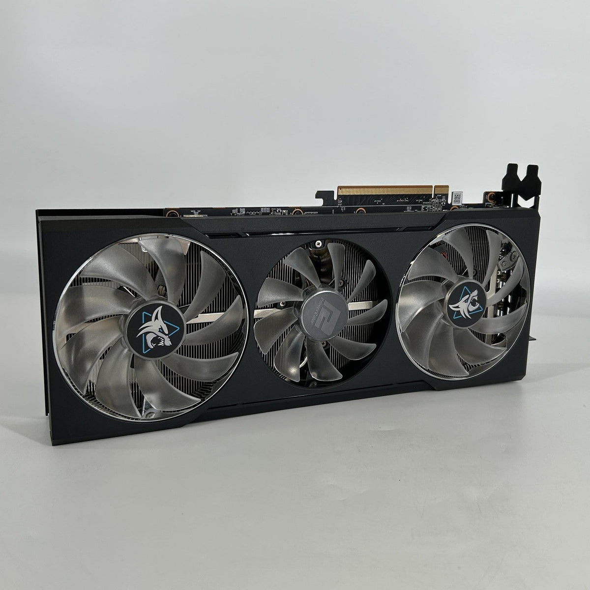 AMD Radeon RX 6700 XT 12GB RAM