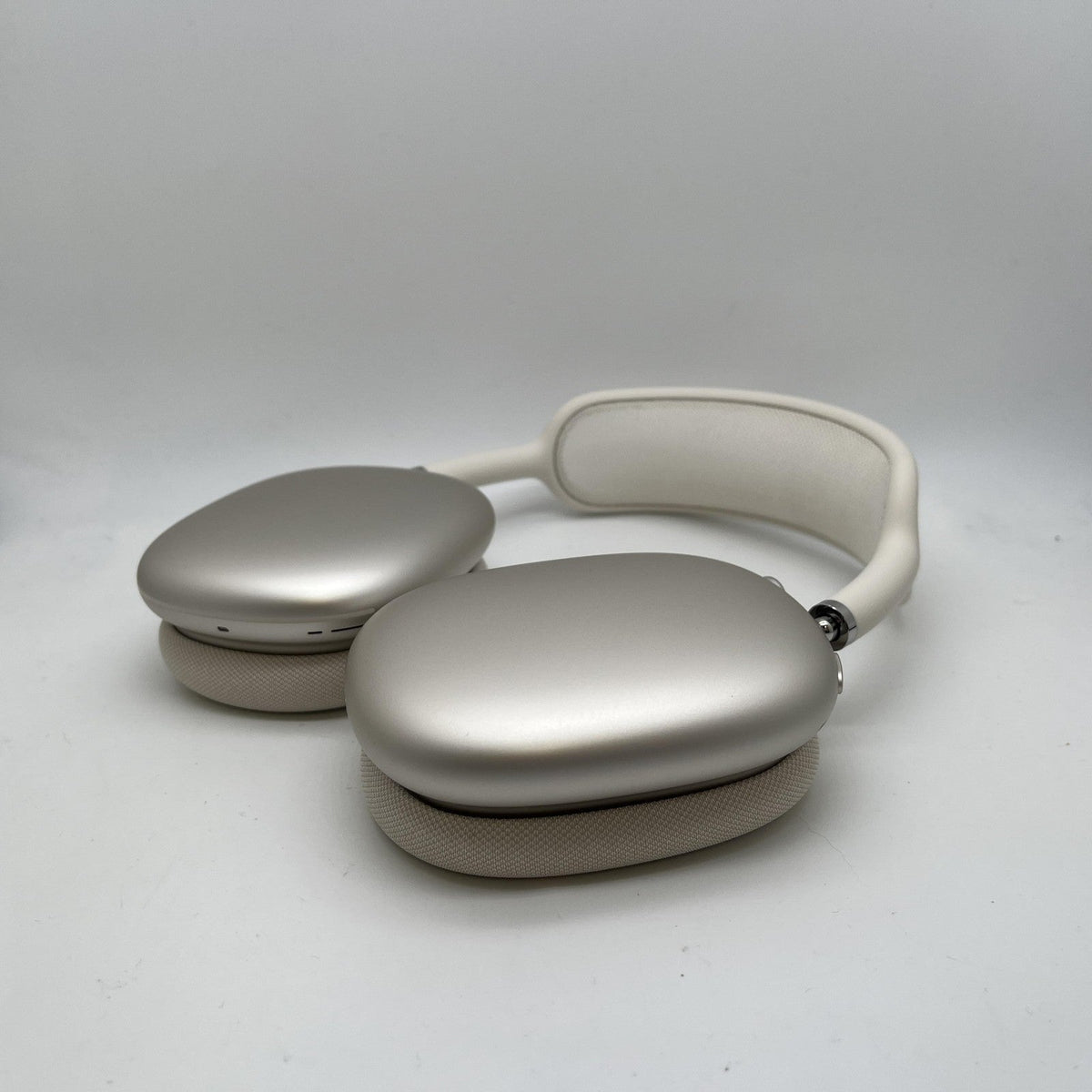 Apple AirPods Max USB-C Gold