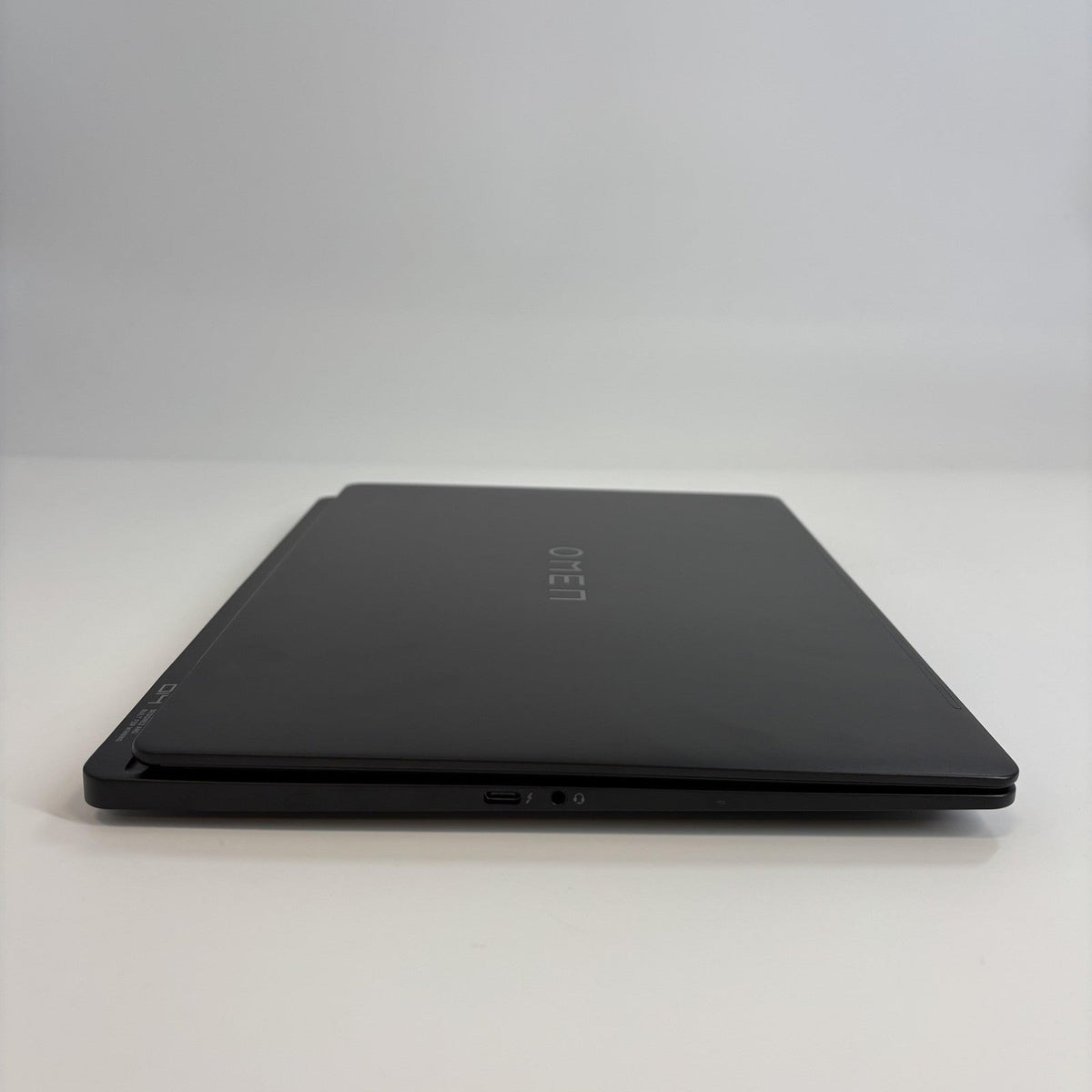 HP Omen Transcend 14 Black 2.5 GHz Intel Core Ultra 9 32GB RAM 1TB