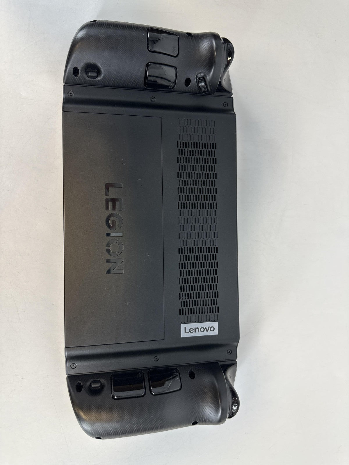Lenovo Legion Go AMD Ryzen Z1 Extreme 16GB RAM 2TB Solid State Drive