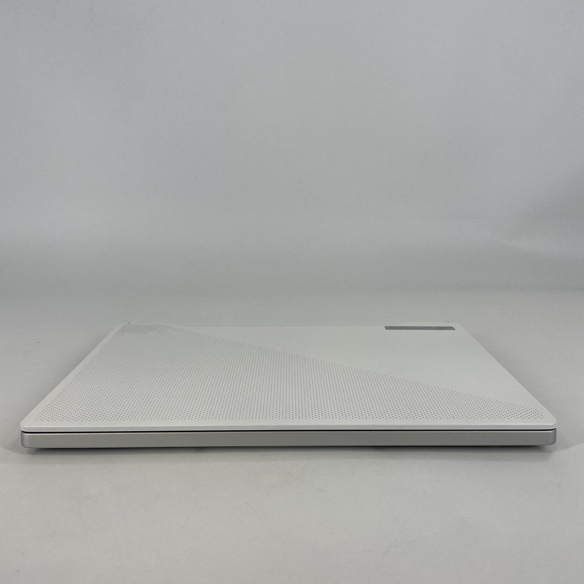 Asus ROG Zephyrus G14 GA401 14 White 3.0 GHz AMD Ryzen 9 4900HS 16GB