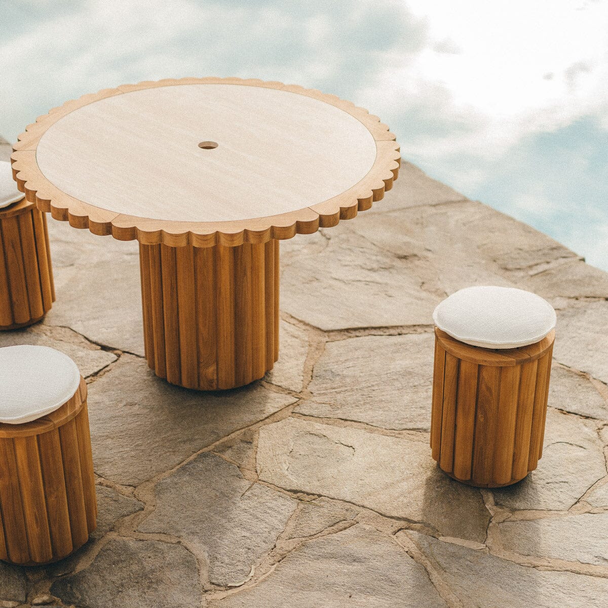 The Daisy Dining Table