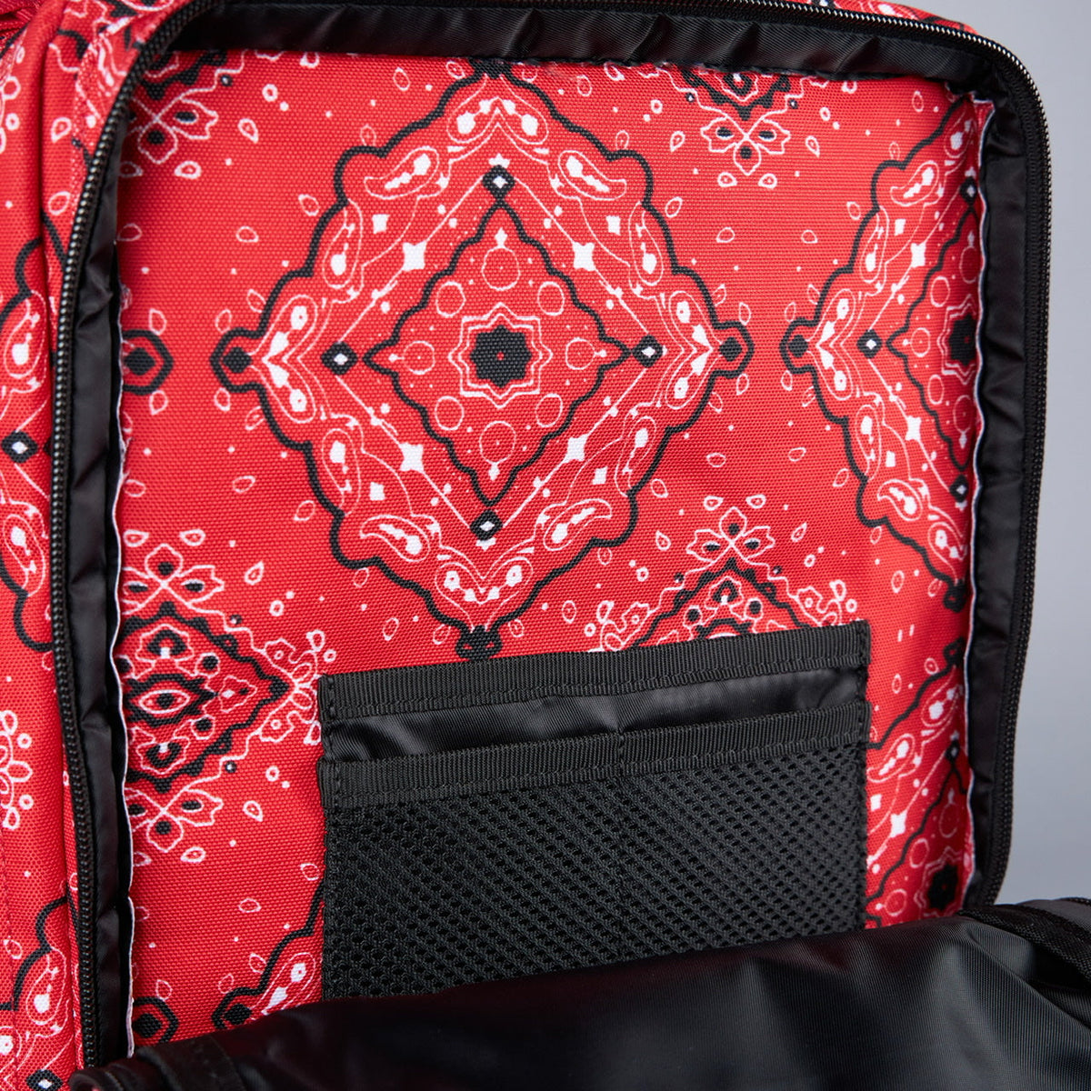 25L Backpack Red Bandana