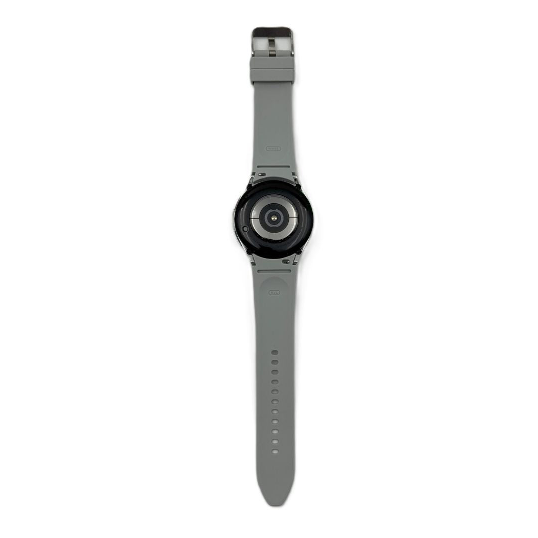 Samsung Galaxy Watch6 Classic Stainless Steel Smartwatch 43mm LTE – SM-R955UZSAXAA – Silver Silicone Band