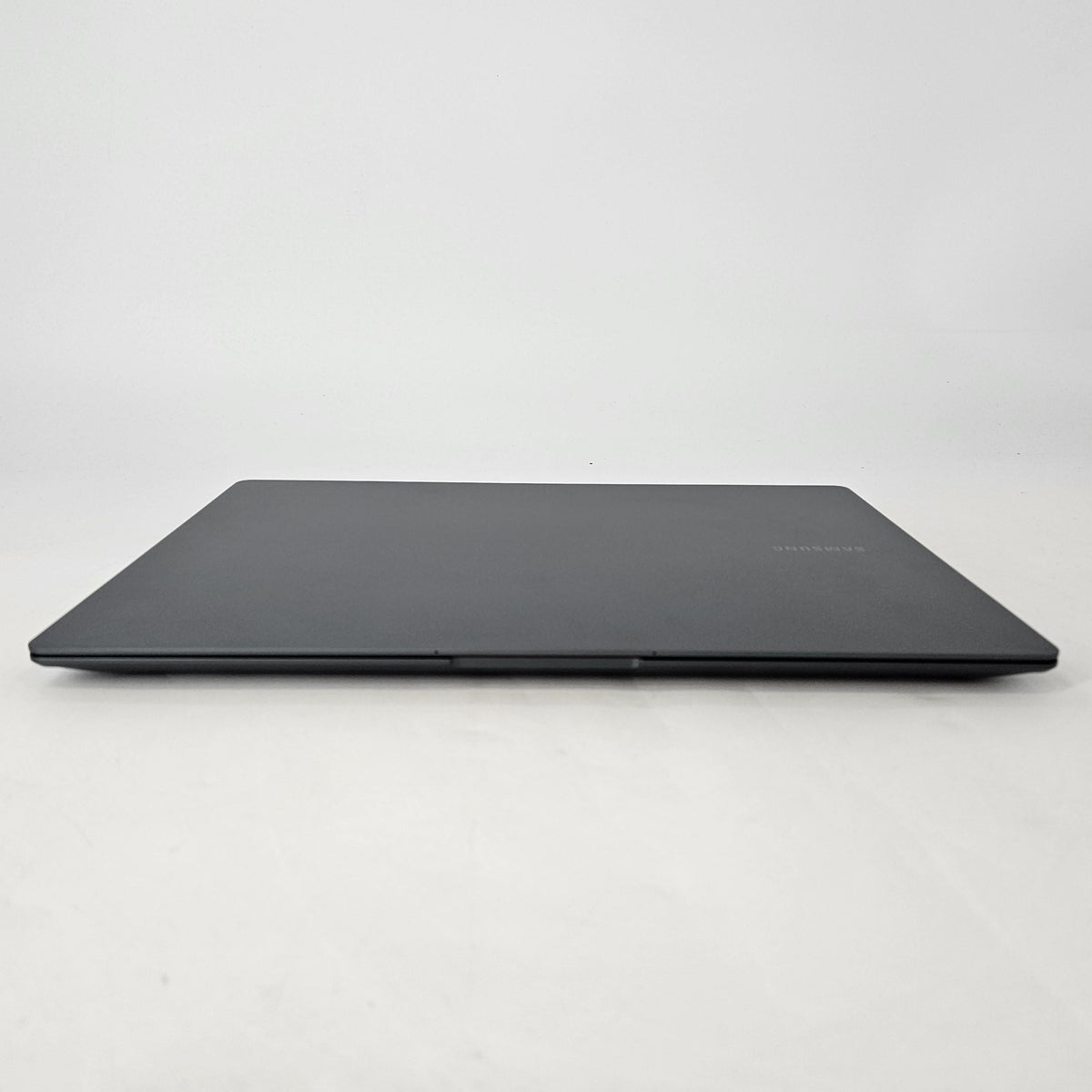 Samsung Galaxy Book3 Ultra 16 Graphite 2.6 GHz Intel Core i9 13th