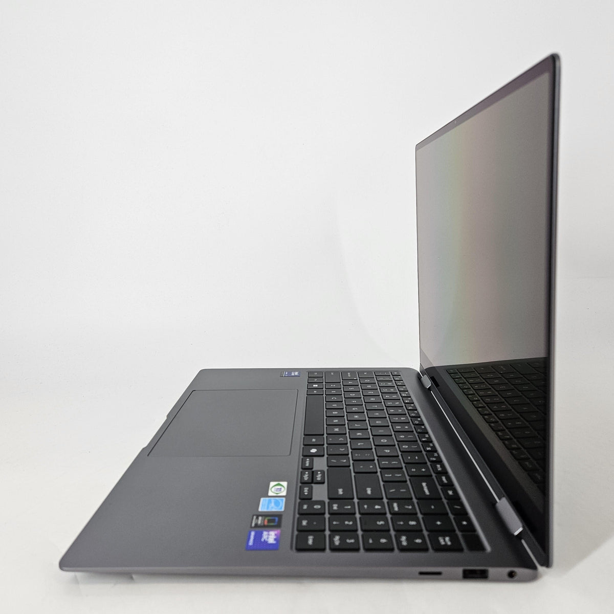 Samsung Galaxy Book5 Pro 360 16 Gray 2.2 GHz Intel Core Ultra 7