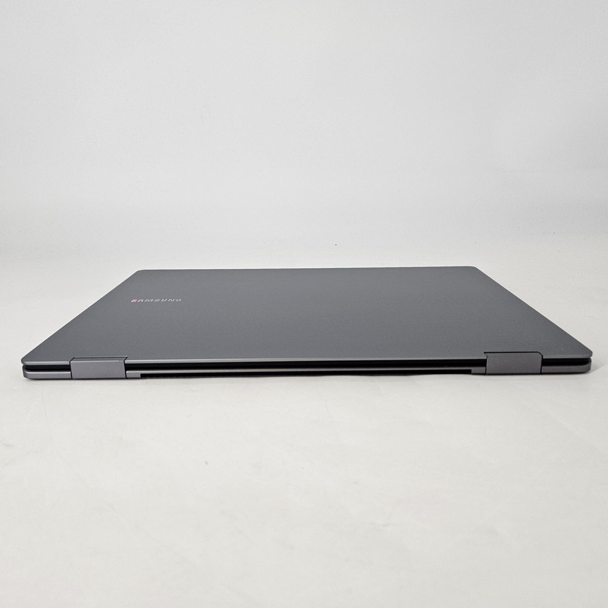 Samsung Galaxy Book5 Pro 360 16 Gray 2.2 GHz Intel Core Ultra 7