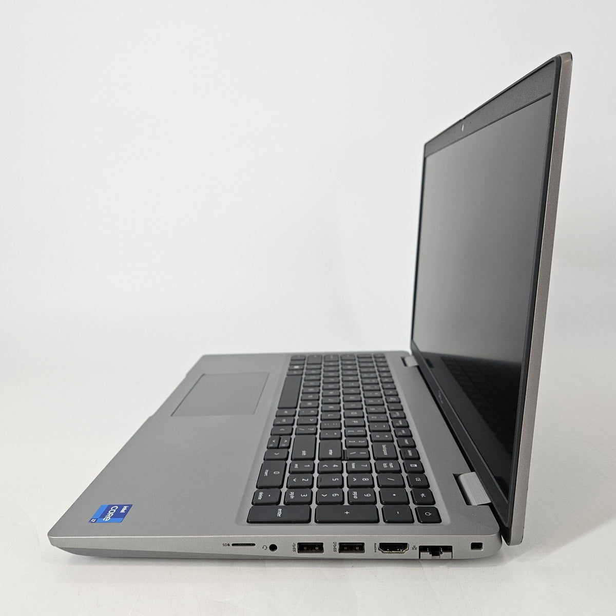 Dell Latitude 5531 15.6 Silver 1.8 GHz Intel Core i7 12th Gen. 16GB