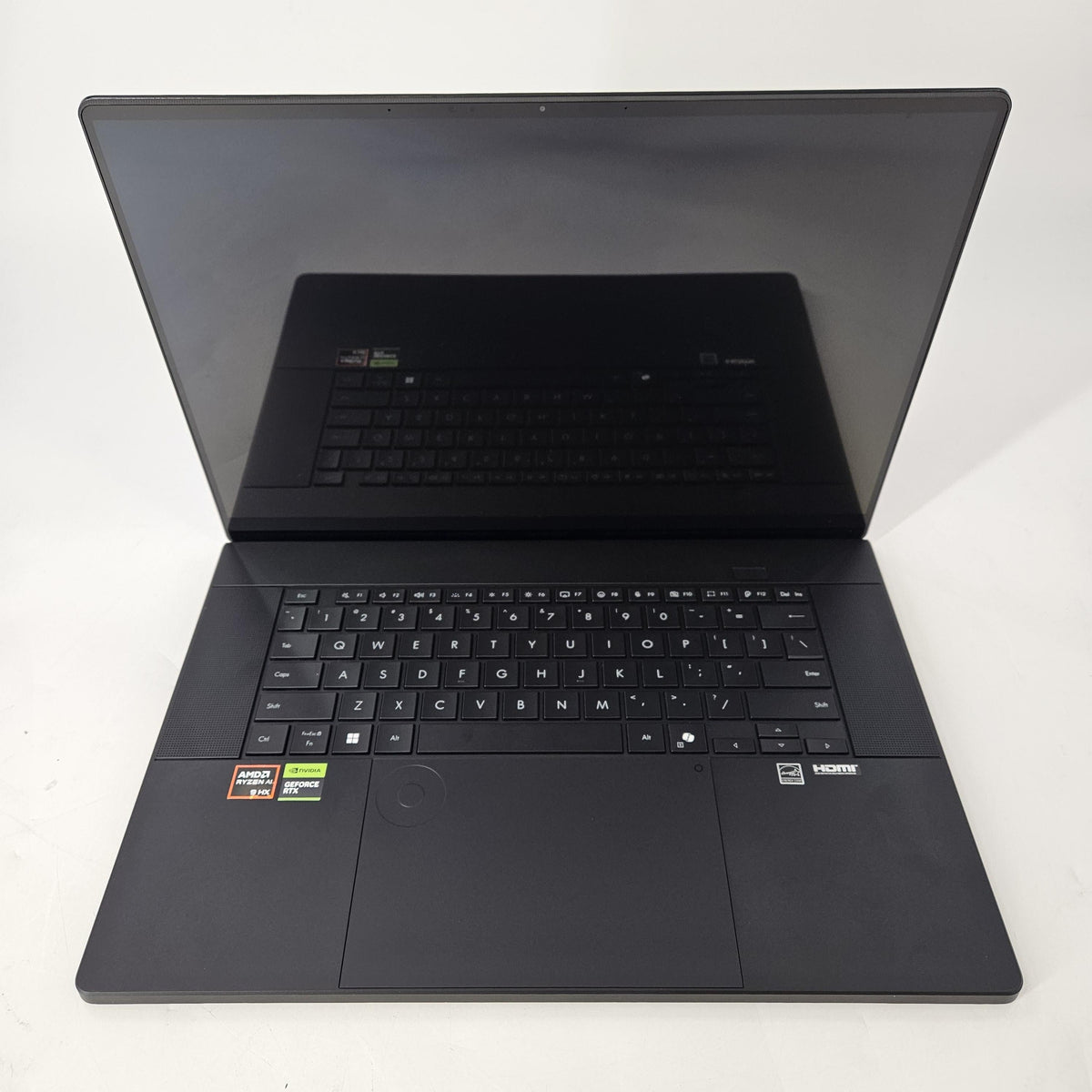 Asus ProArt P16 Black 2.0 GHz AMD Ryzen AI 9 HX 370 32GB RAM 2TB