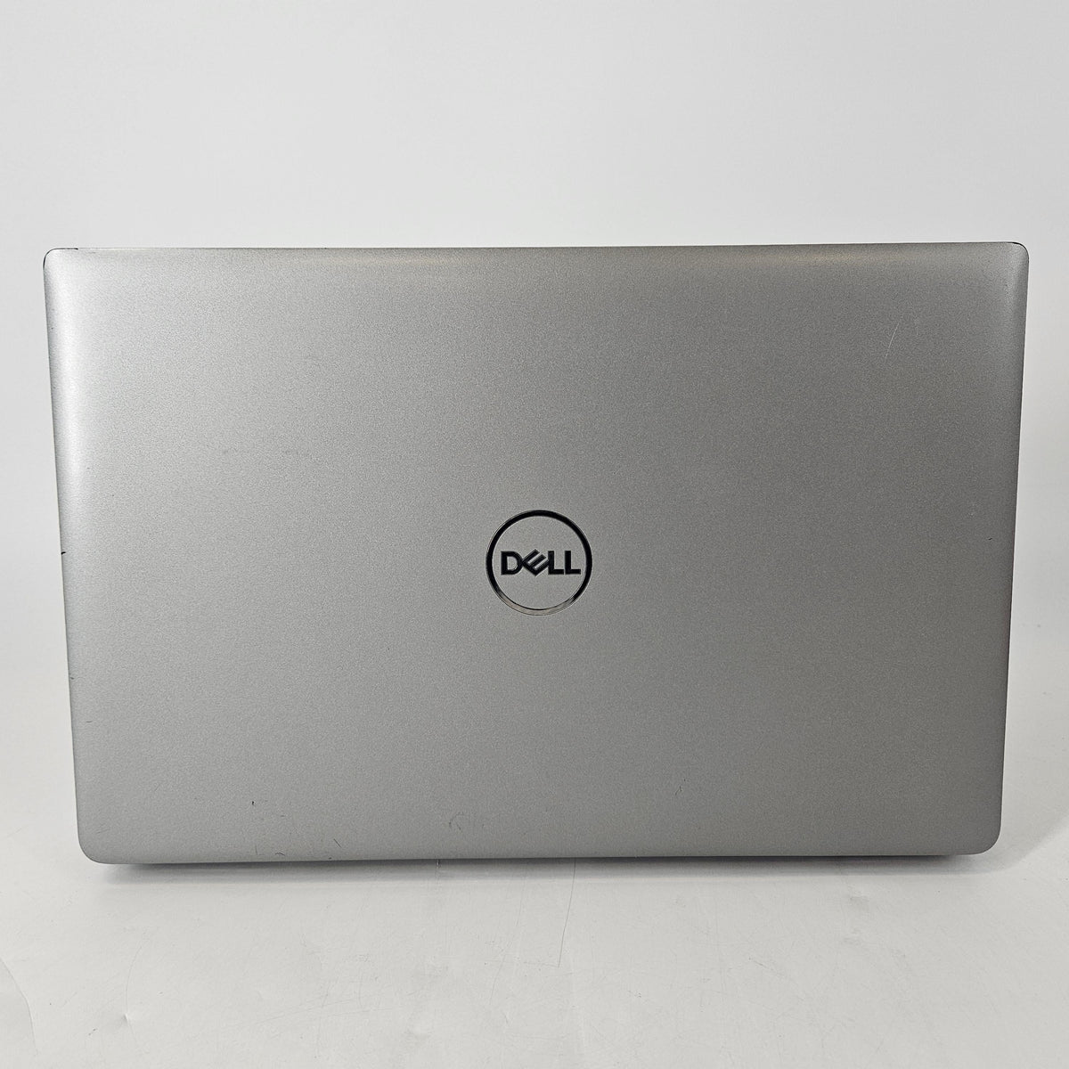Dell Latitude 5540 15.6 Gray 1.7 GHz Intel Core i7 13th Gen. 32GB RAM