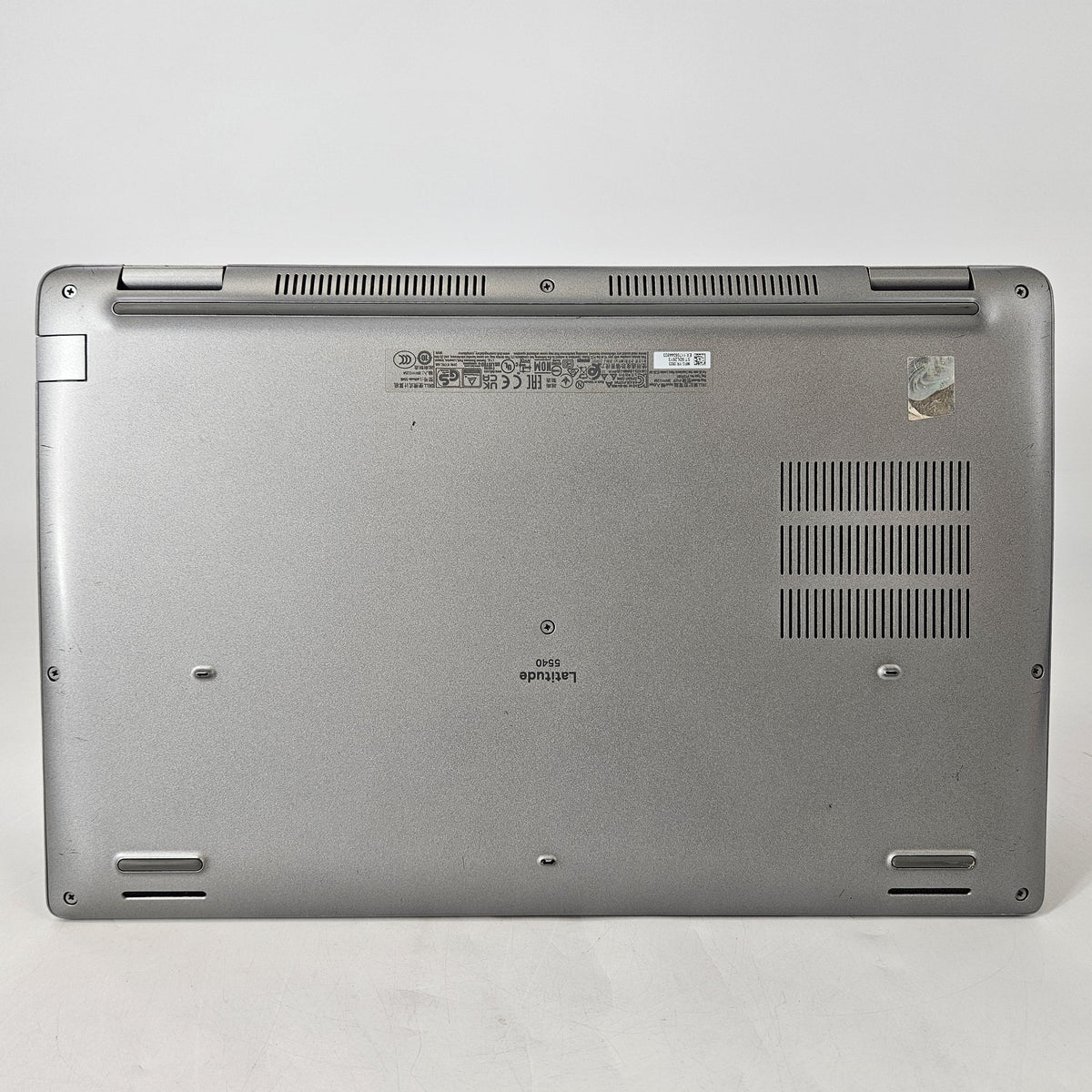 Dell Latitude 5540 15.6 Gray 1.7 GHz Intel Core i7 13th Gen. 32GB RAM