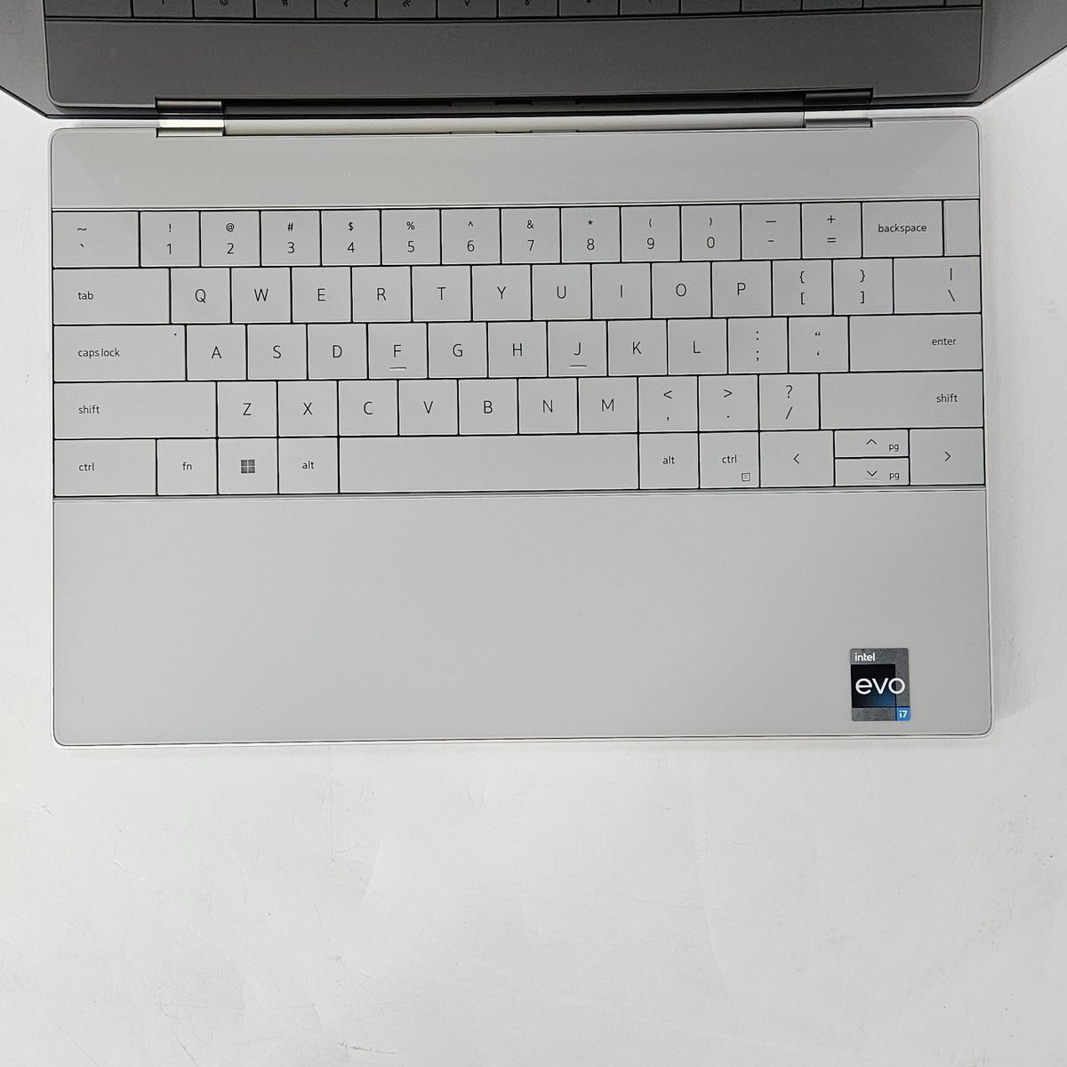 Dell XPS 13 Plus 9320 Silver 1.8 GHz Intel Core i7 12th Gen. 32GB RAM