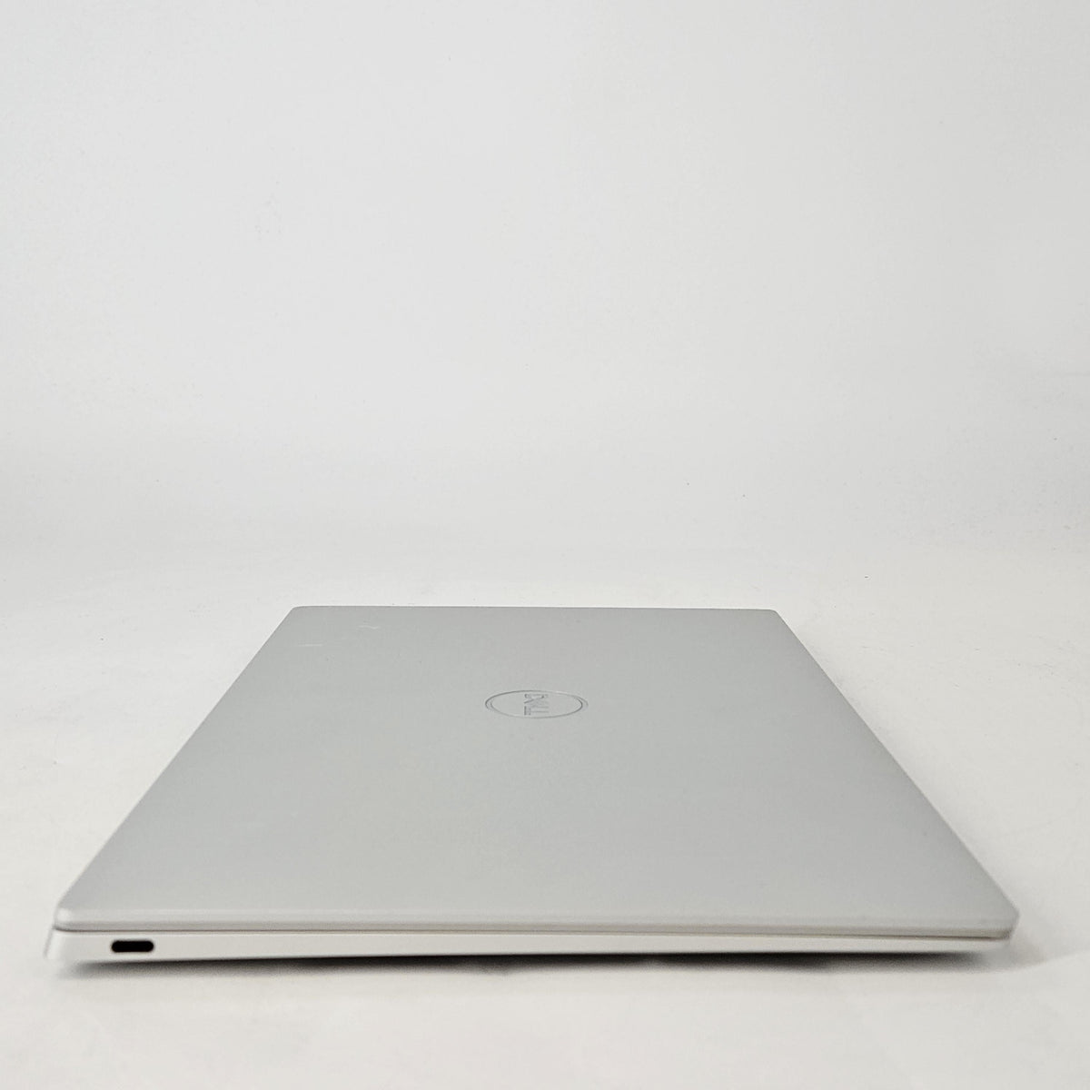 Dell XPS 13 Plus 9320 Silver 1.8 GHz Intel Core i7 12th Gen. 32GB RAM
