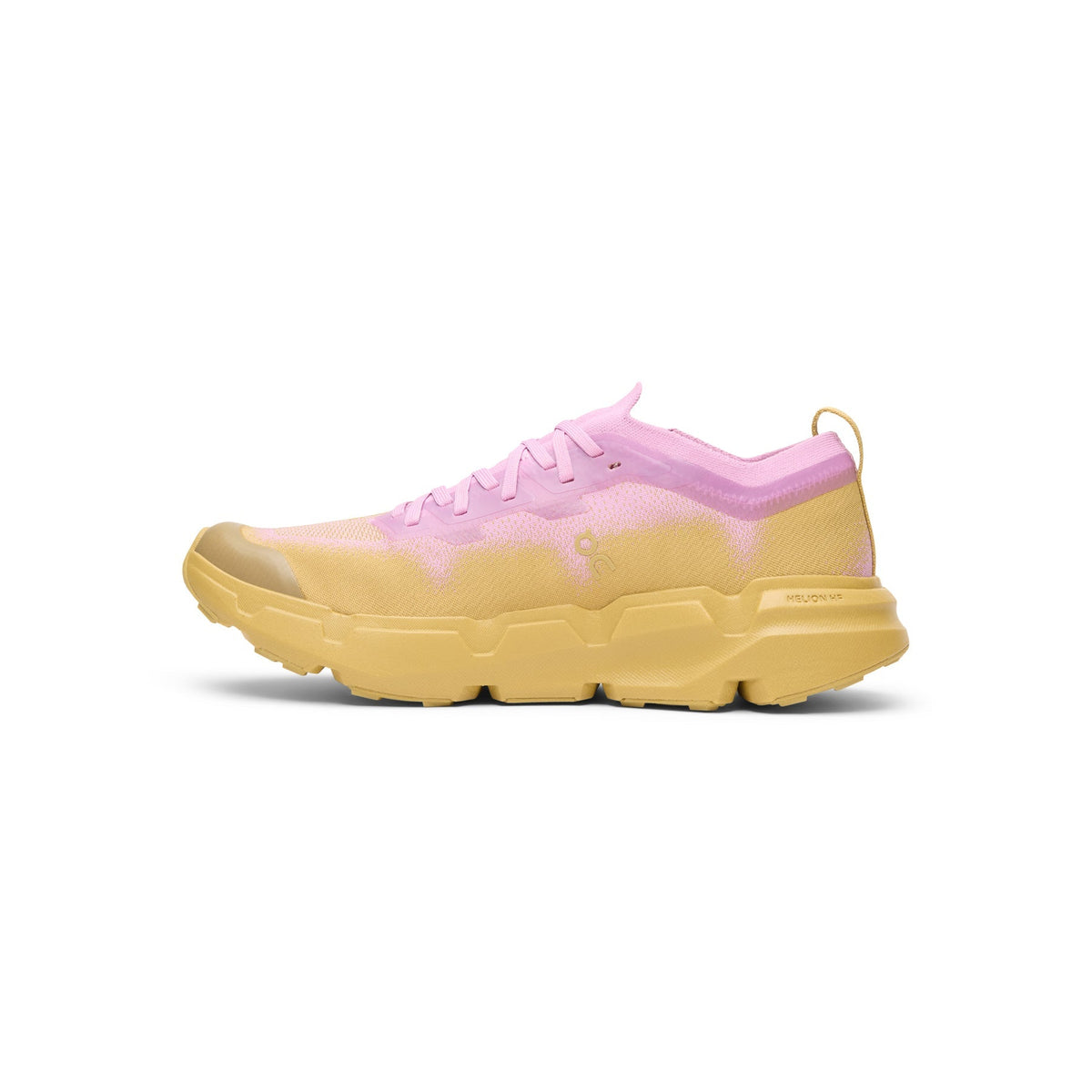 ON Cloudsoma M (Sakura/Safari)