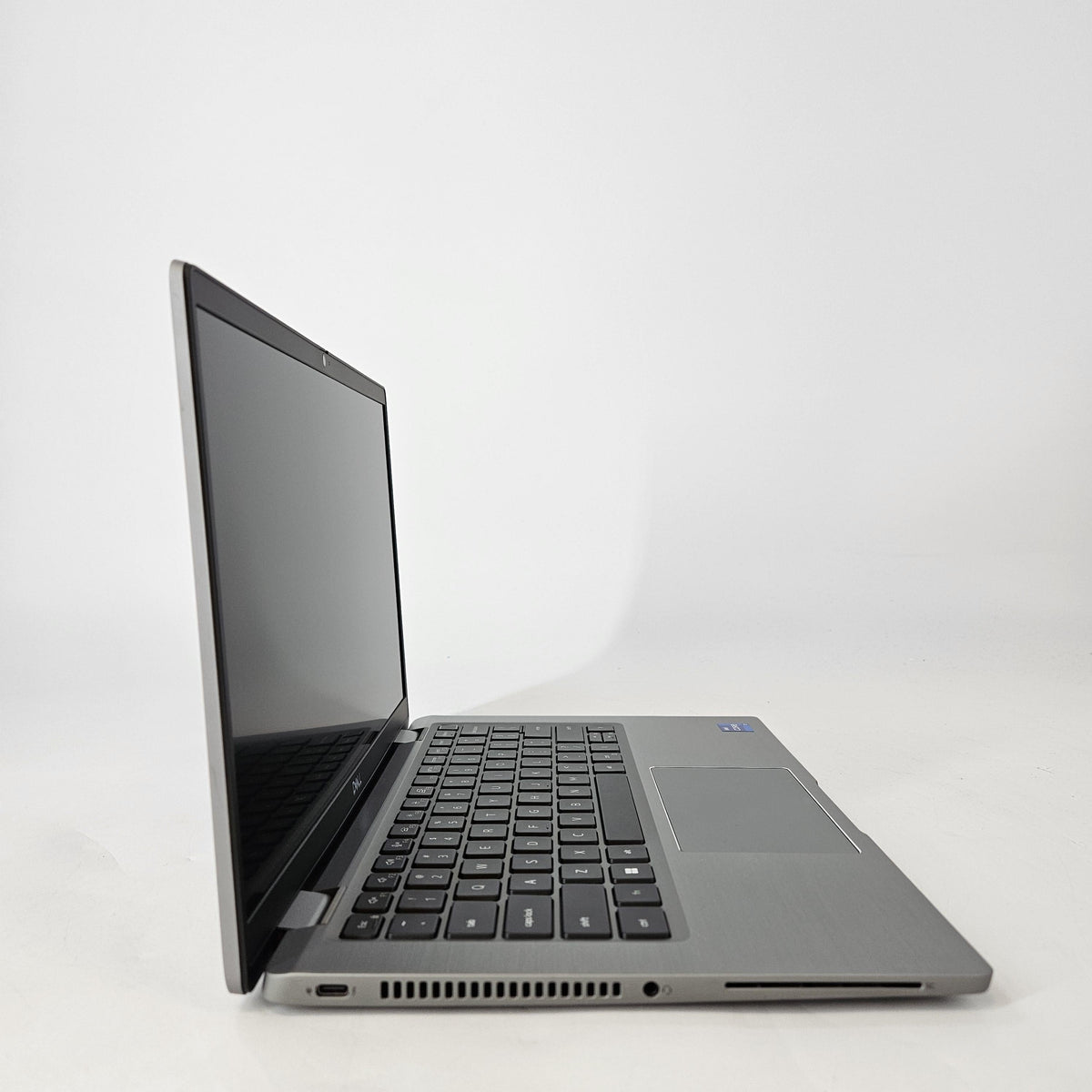 Dell Latitude 7430 14 Gray 1.7 GHz Intel Core i7 12th Gen. 16GB RAM