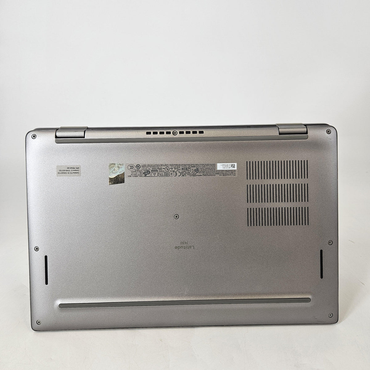 Dell Latitude 7430 14 Gray 1.7 GHz Intel Core i7 12th Gen. 16GB RAM