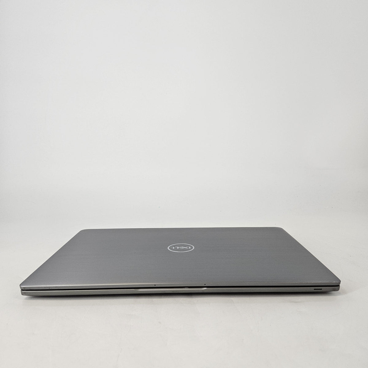 Dell Latitude 7430 14 Gray 1.7 GHz Intel Core i7 12th Gen. 16GB RAM