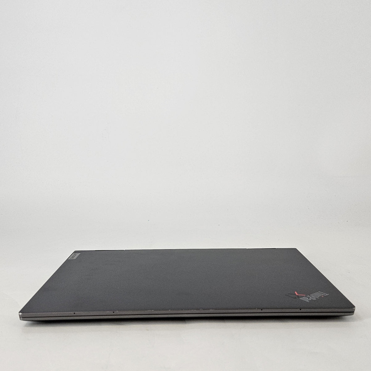 Lenovo ThinkPad X1 Yoga Gen 6 14 Gray 2.4 GHz Intel Core i5 11th Gen.
