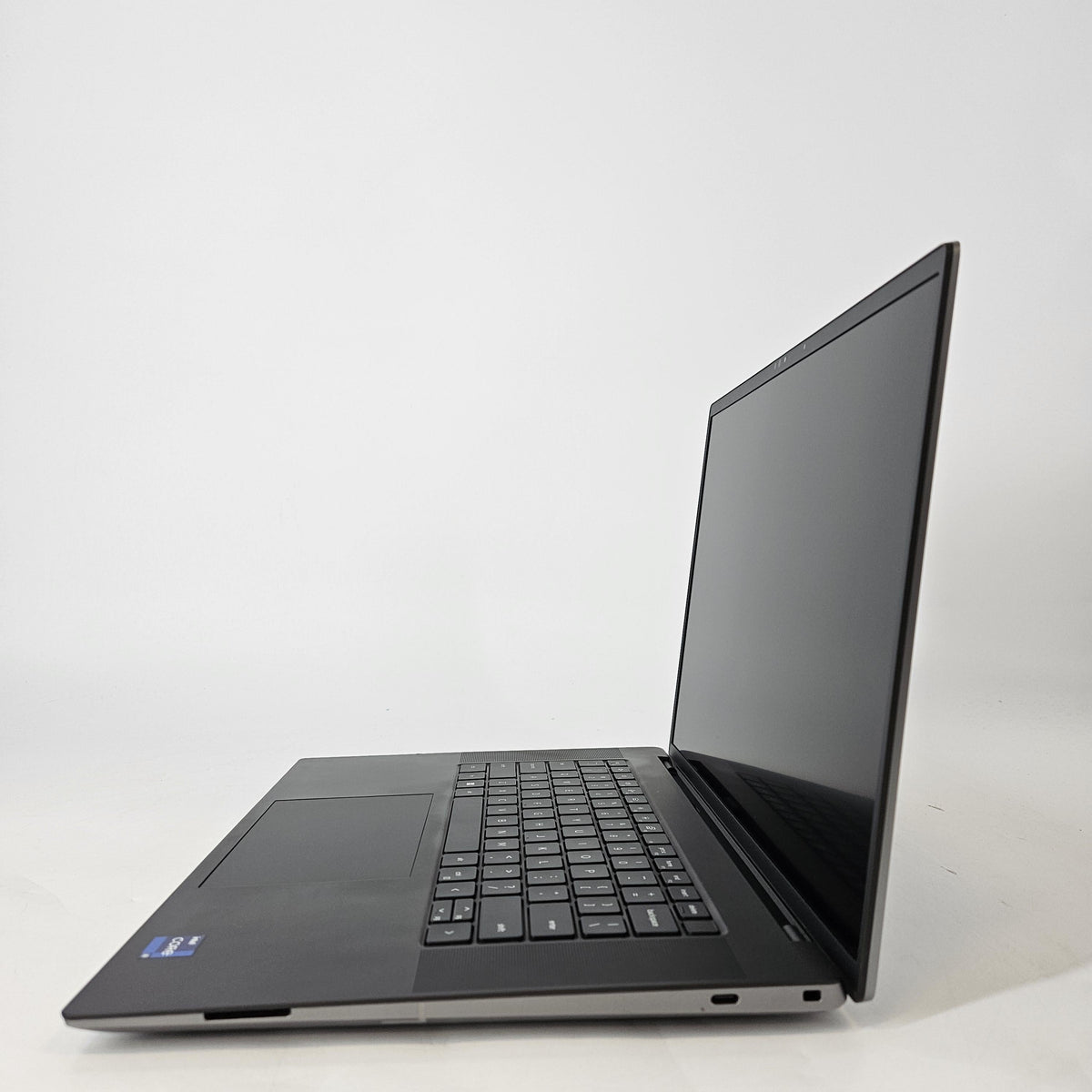 Dell Precision 5680 16 Gray 2.6 GHz Intel Core i9 13th Gen. 64GB RAM