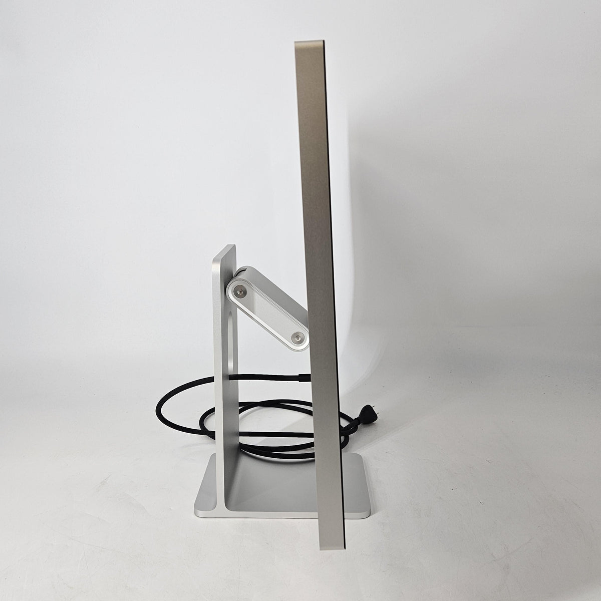 Apple Studio Display 27in 2026 Silver