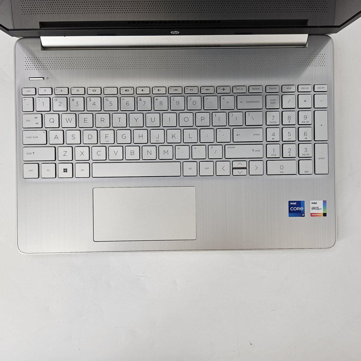 HP Notebook 15 Silver 2.8 GHz Intel Core i7 11th Gen. 16GB RAM 512GB