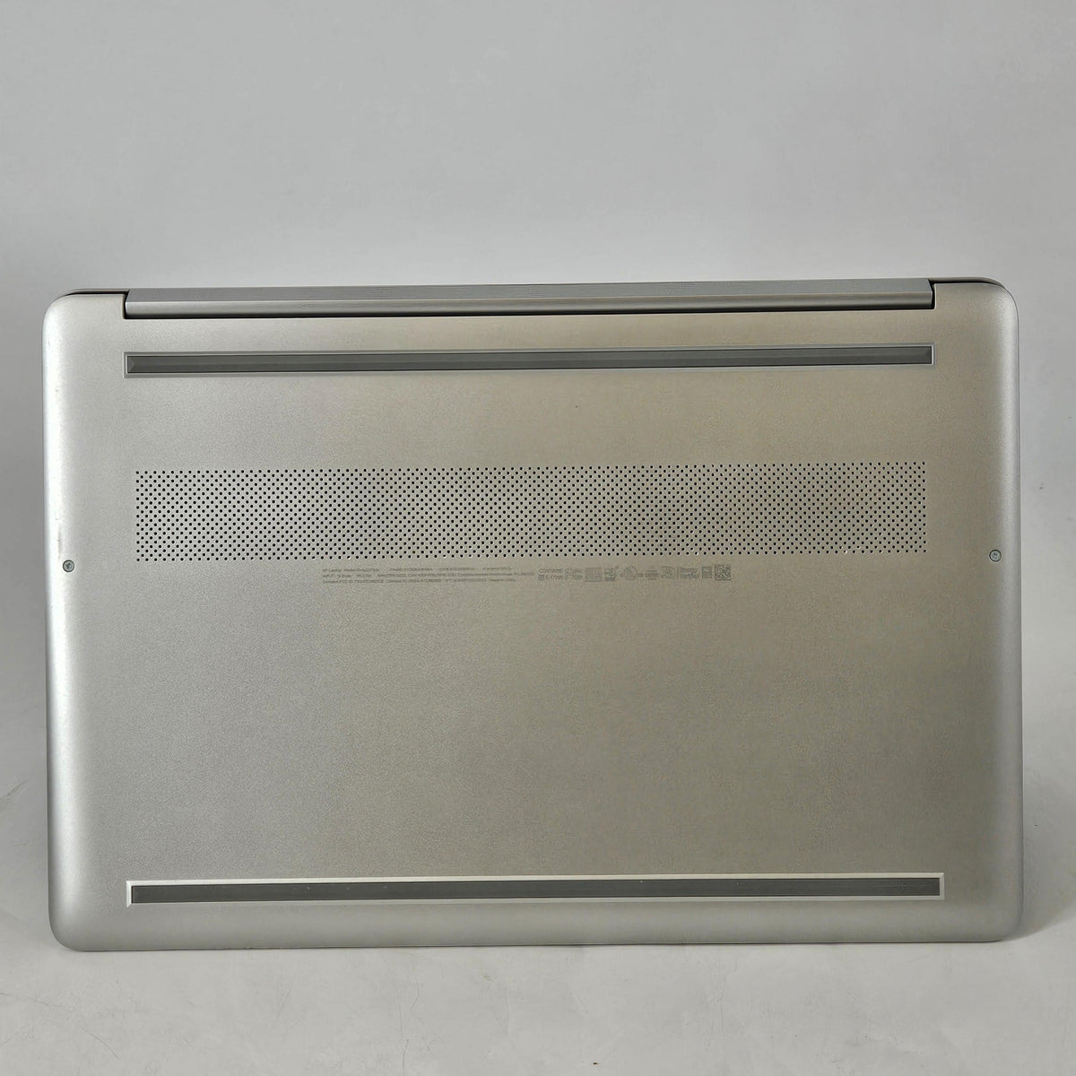 HP Notebook 15 Silver 2.8 GHz Intel Core i7 11th Gen. 16GB RAM 512GB