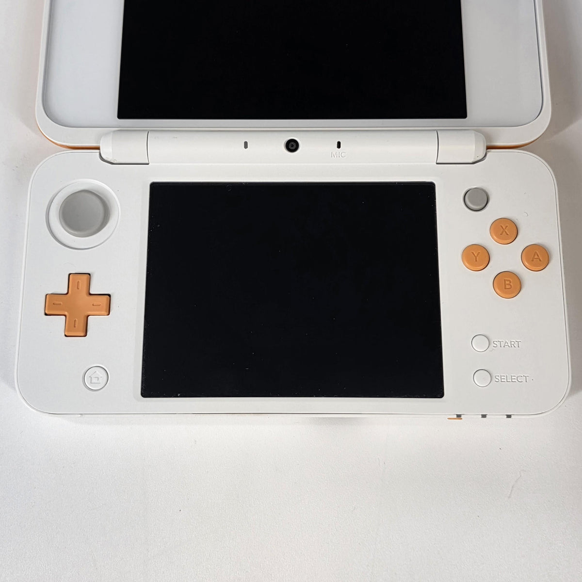 Nintendo New 2DS XL White + Orange White