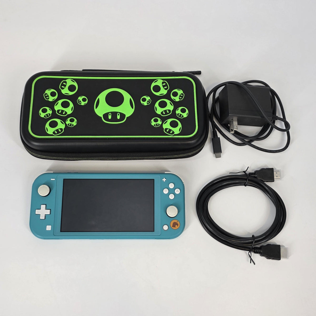 Nintendo Switch Lite Animal Crossing: Timmy & Tommy’s Aloha Edition