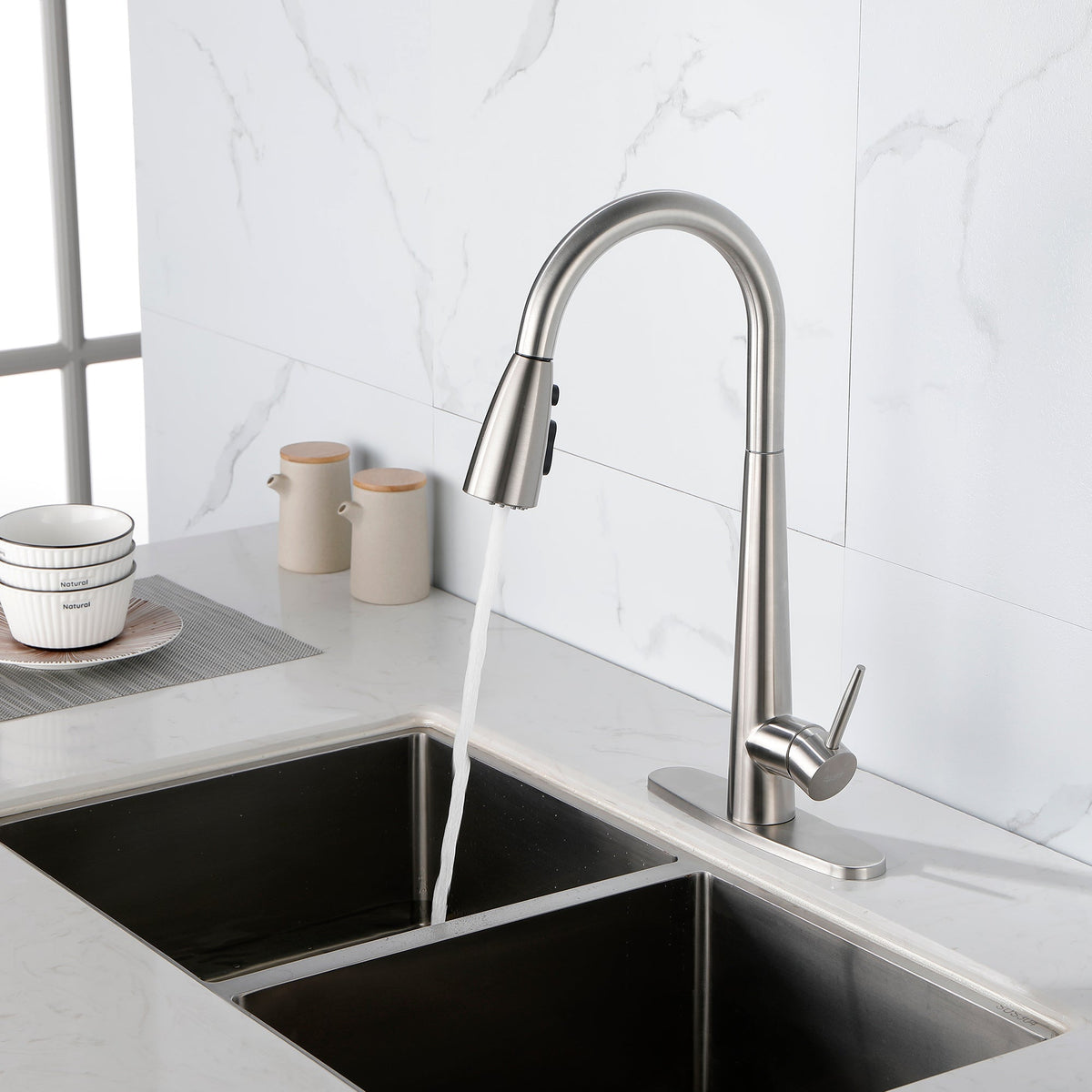 High-Arc Single Handle Kitchen Sink Faucet
