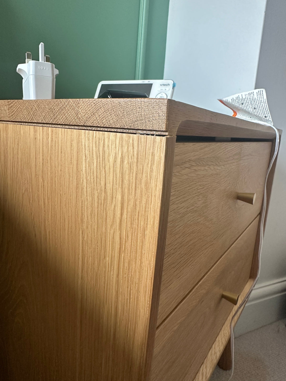 Wright Oak Bedside Table (Damaged)