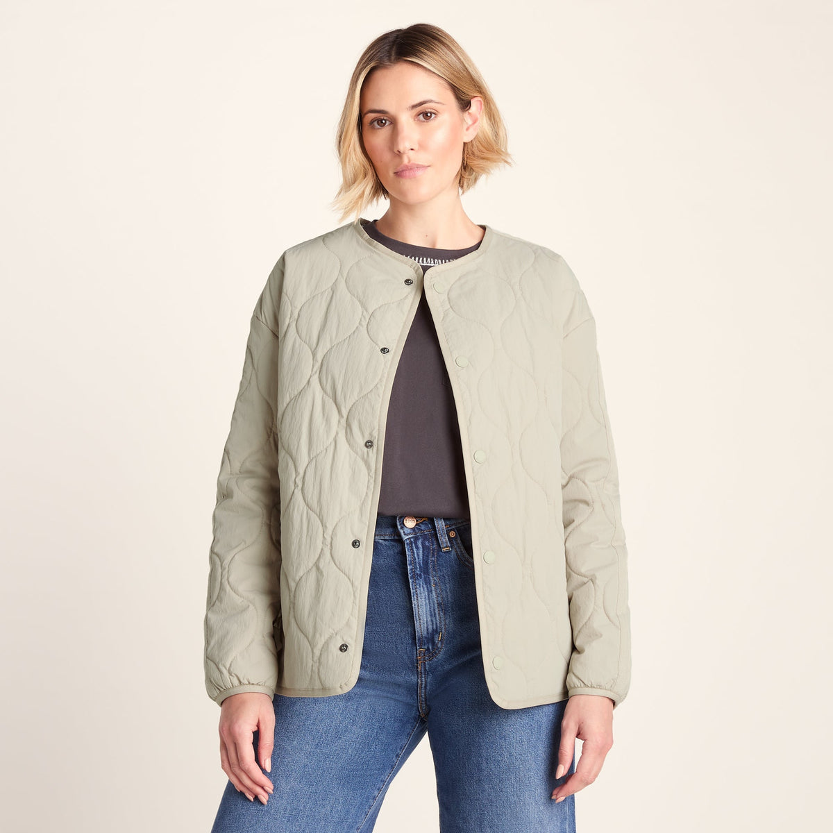 Cleadon Womens Relaxed Fit Shower Resistant Lightweight Insulated Jacket - Cool Beige