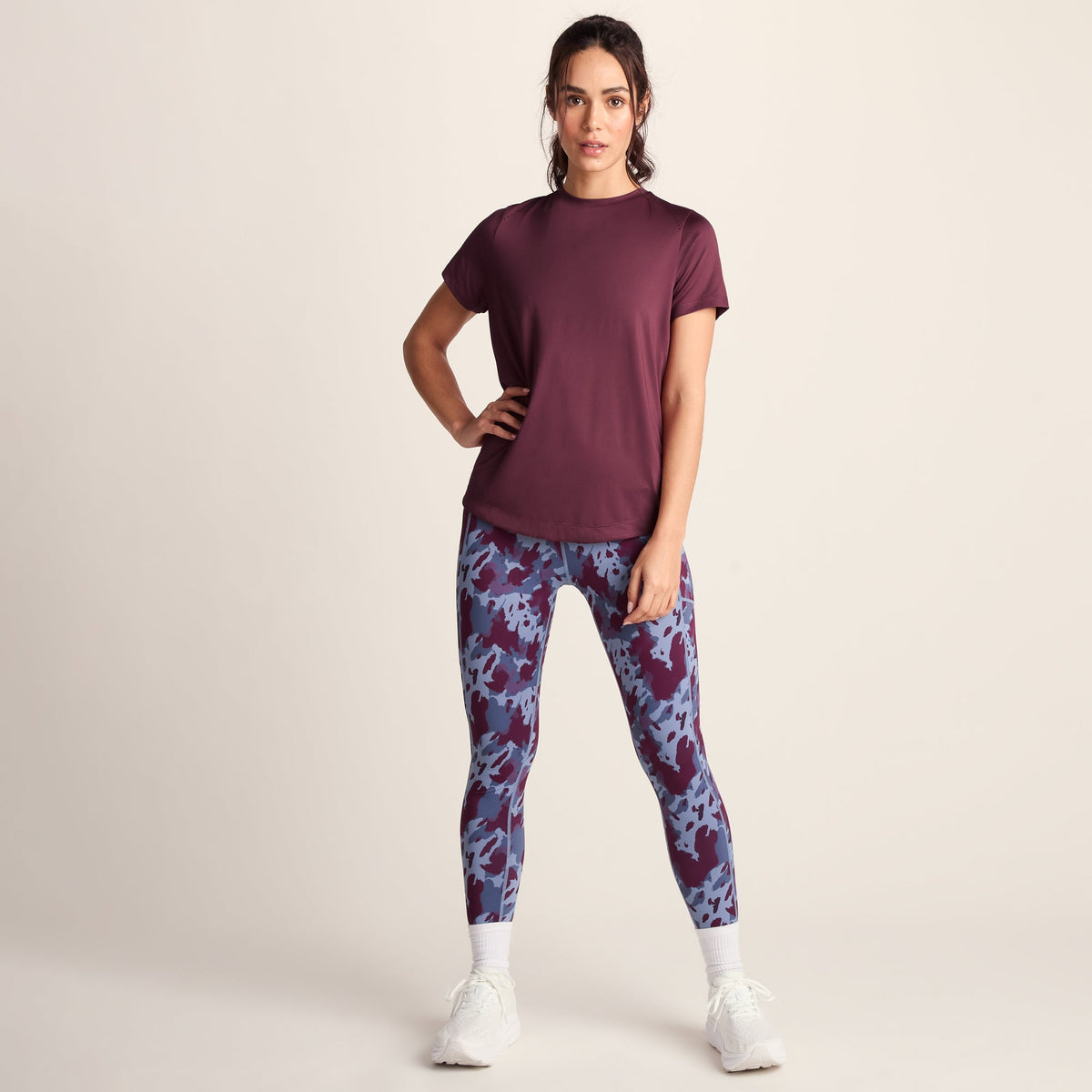 Florrie Womens Performance T-Shirt - Black Raspberry