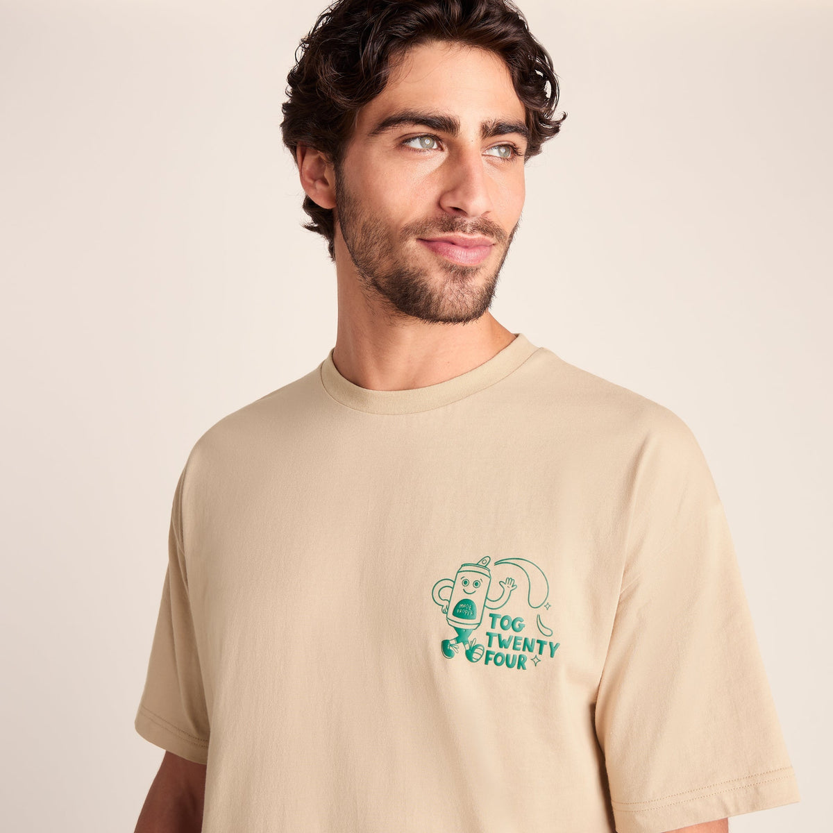 Hop Mens Relaxed Fit Premium Supersoft Hattie Clark T-Shirt - Classic Beige