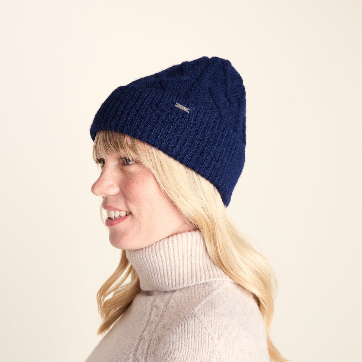 Janice Supersoft Cable Knit Beanie - Dark Indigo