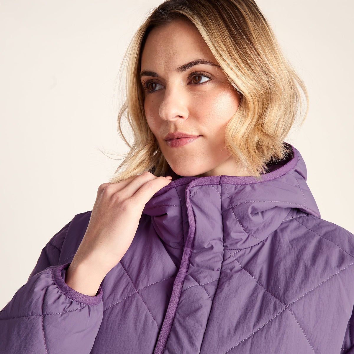 Nanford Womens Oversized Shower Resistant Diamond Quilted Jacket - Orchid
