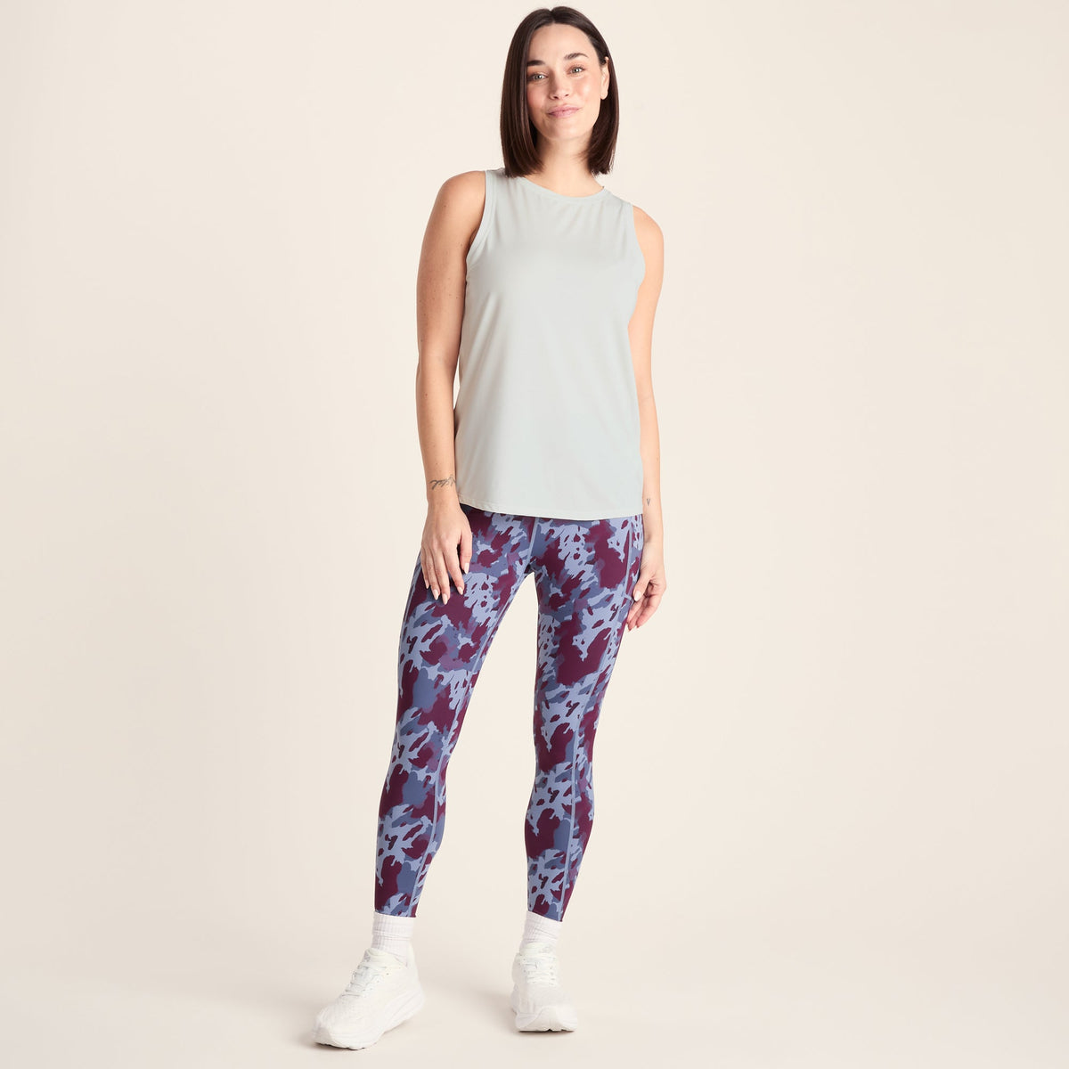 Orla Womens Performance Vest - Vanilla
