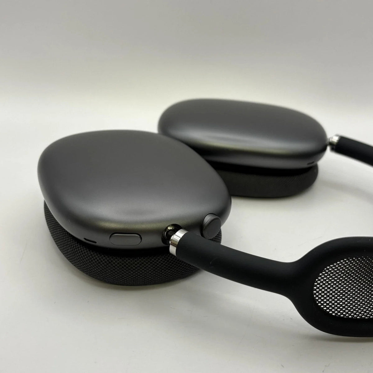 Apple AirPods Max Lightning Black